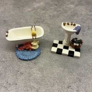 Avon miniatures Victorian bathtub and sink